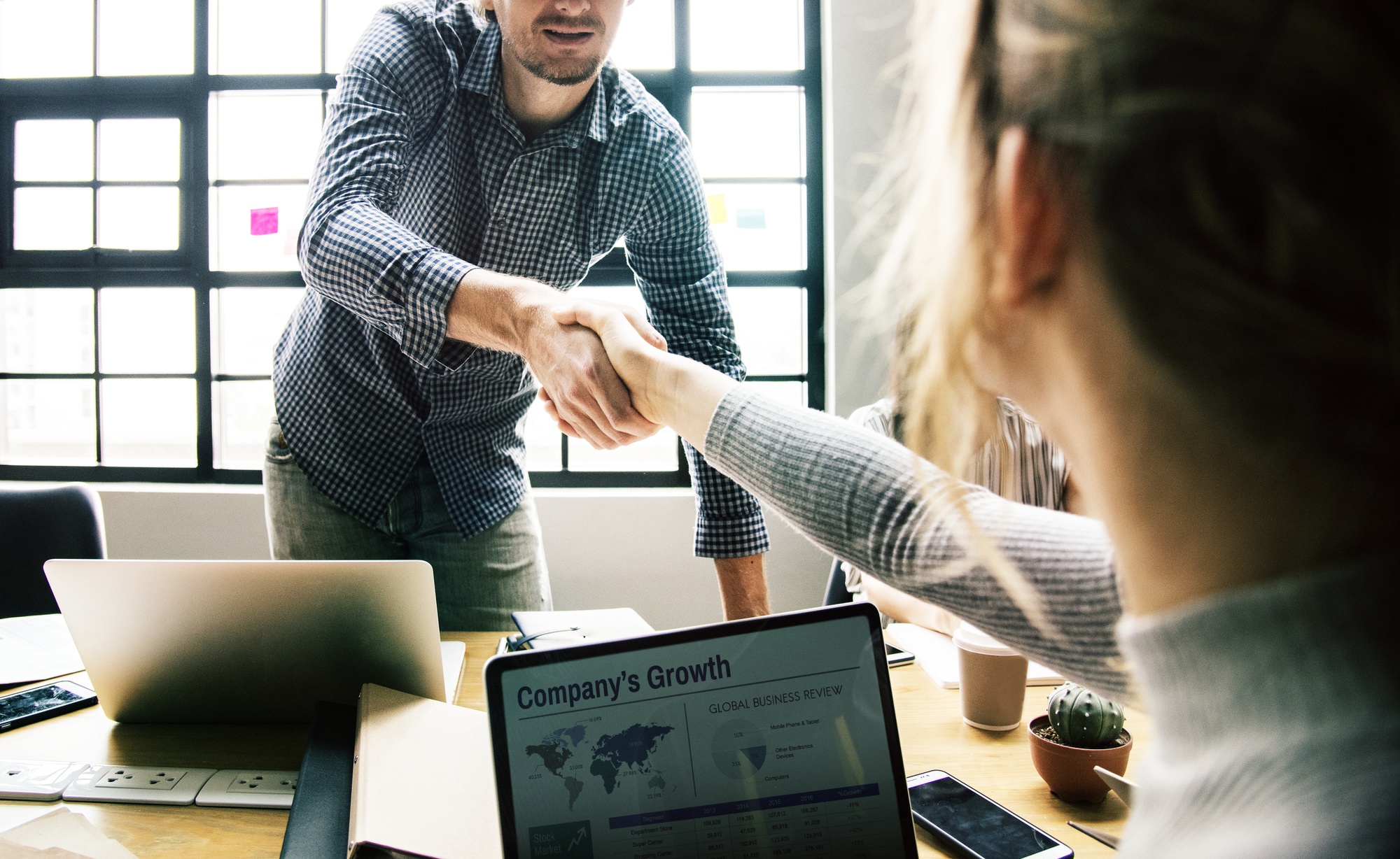 Common Administrative Staffing Challenges Businesses Face in Canada